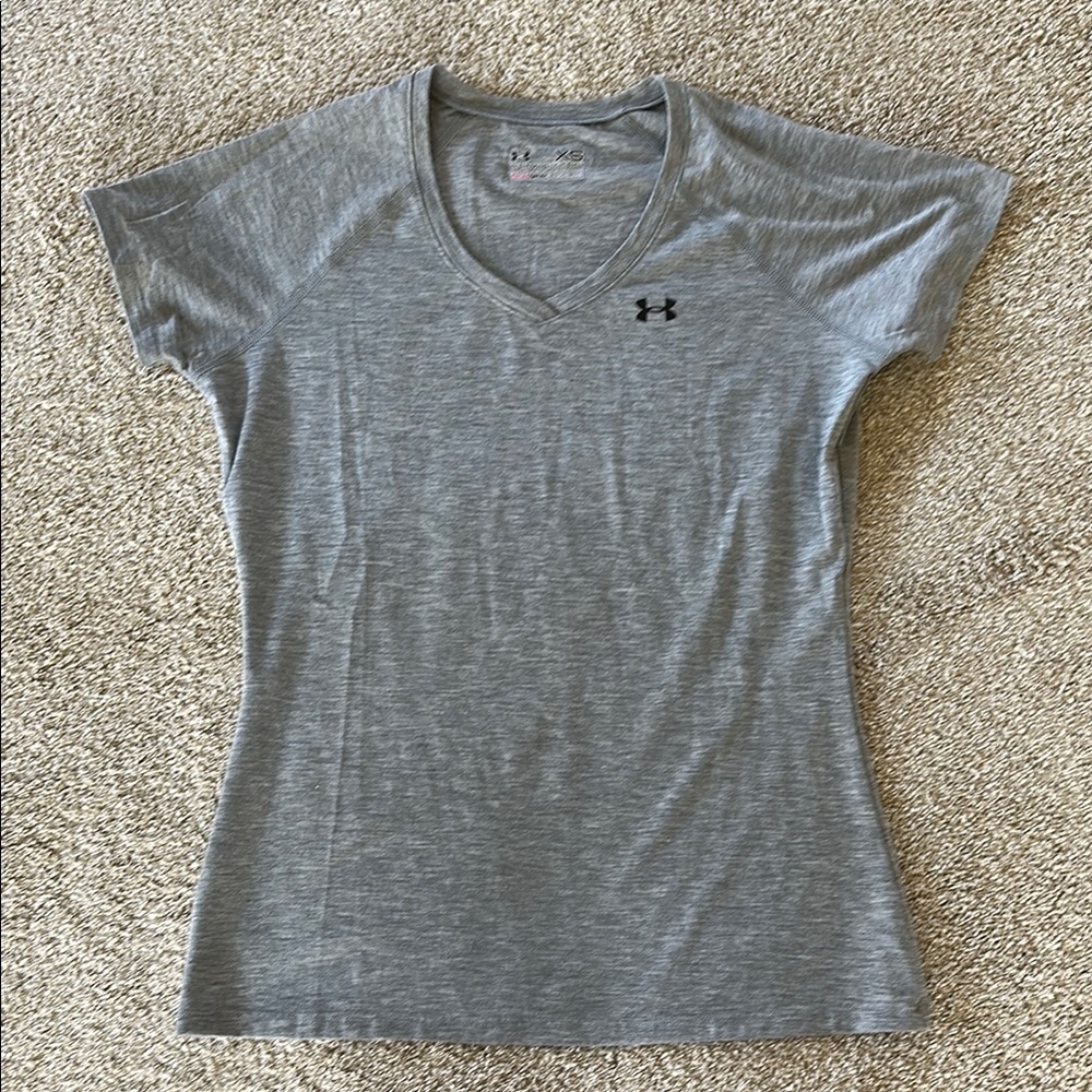 Under Armour Women's Gray V-Neck Top